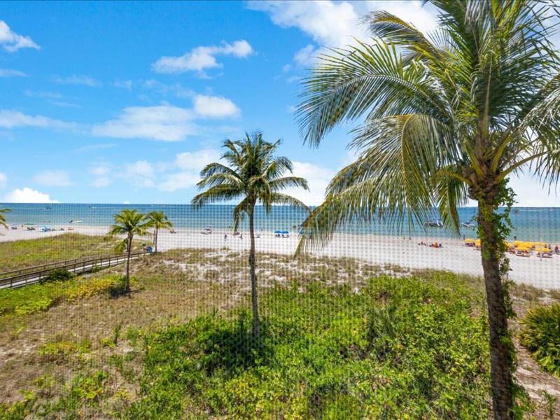 Estero Island Beach Villas 204 포르 마이어스 비치 외부 사진